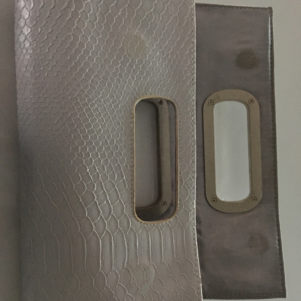 EXPRESS CLUTCH - Picture 6 of 7